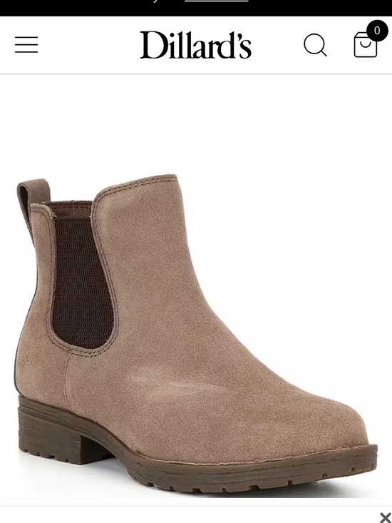 Born Shoes - NEW Born Boots Size 6